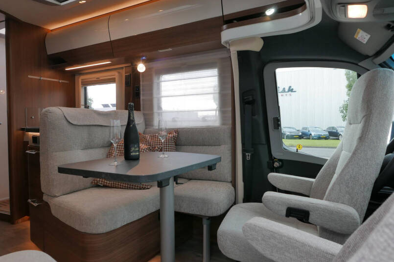 Hymer BMC-T 680 | Lithium | Levelsysteem | Mercedes 28