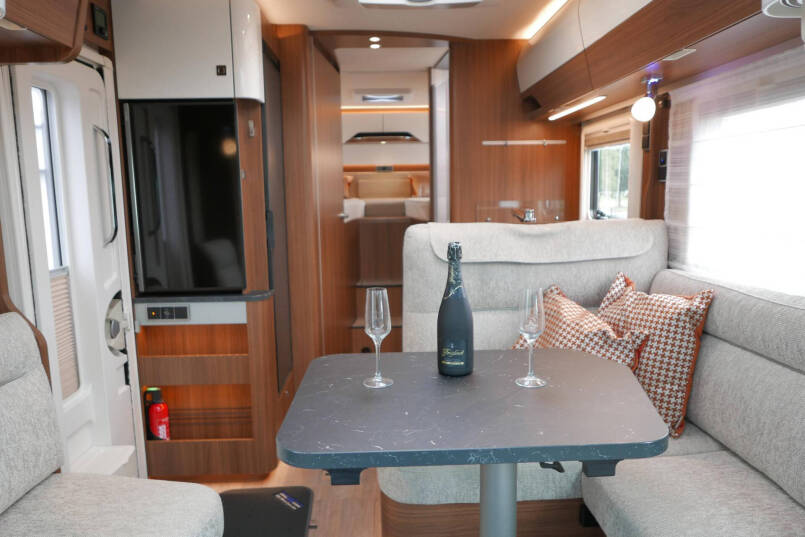 Hymer BMC-T 680 | Lithium | Levelsysteem | Mercedes 30
