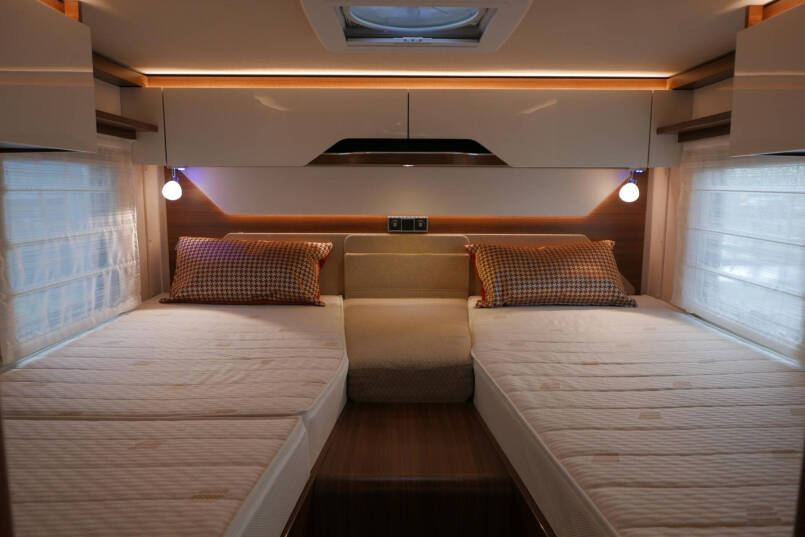 Hymer BMC-T 680 | Lithium | Levelsysteem | Mercedes 40