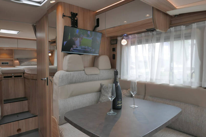 Hymer Exsis-I 588 | Automaat | Levelsysteem | Vol Optie 29