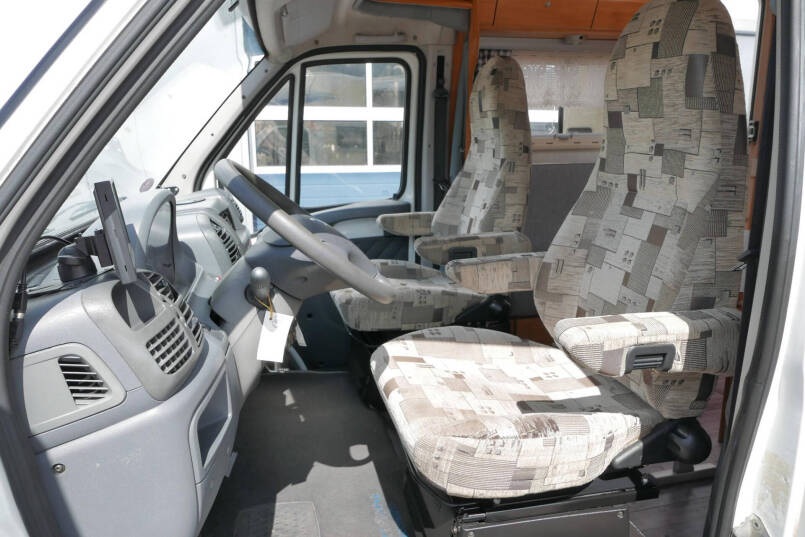 Adria Adriatik | Coral | 650 SP | Weinig km | 17