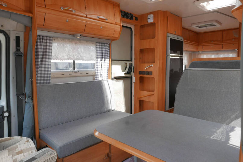 Adria Adriatik | Coral | 650 SP | Weinig km | 25