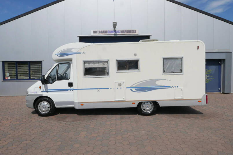 Adria Adriatik | Coral | 650 SP | Weinig km | 2