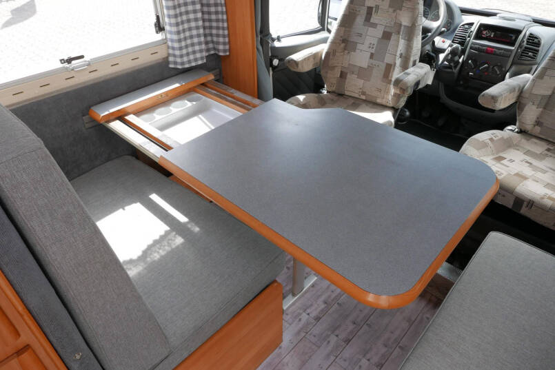 Adria Adriatik | Coral | 650 SP | Weinig km | 31