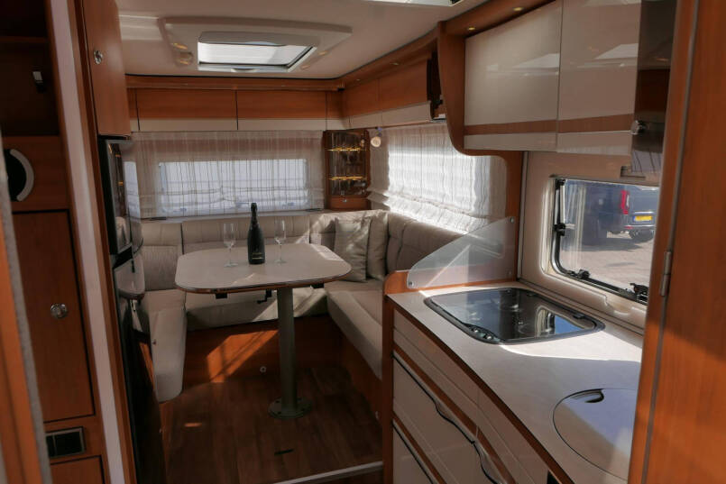 Hymer B-SL 634 Duo Mobil | Luchtvering | Levelsysteem | Lithium 44