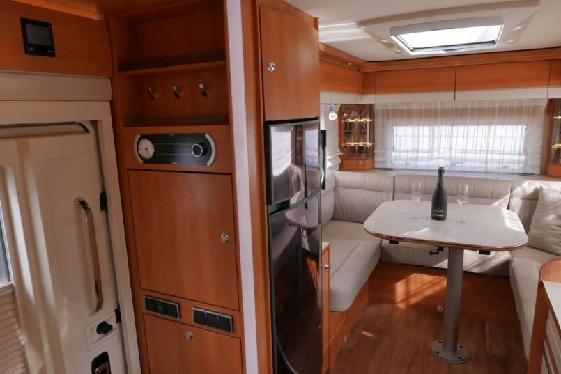 Hymer B-SL 634 Duo Mobil | Luchtvering | Levelsysteem | Lithium 45