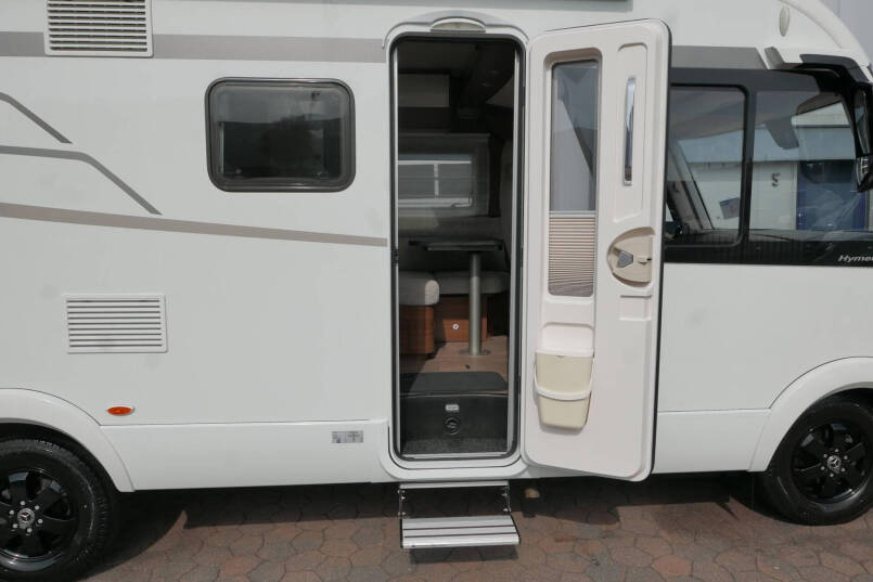 Hymer BMC-I 580 | Mercedes-Benz | 9G automaat | Enkele bedden | Lithium 16