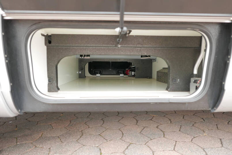 Hymer BML-I 780 | Levelsysteem | Lithium | Leer | Schotel | 15