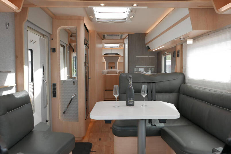 Hymer BML-I 780 | Levelsysteem | Lithium | Leer | Schotel | 32
