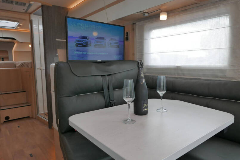 Hymer BML-I 780 | Levelsysteem | Lithium | Leer | Schotel | 33