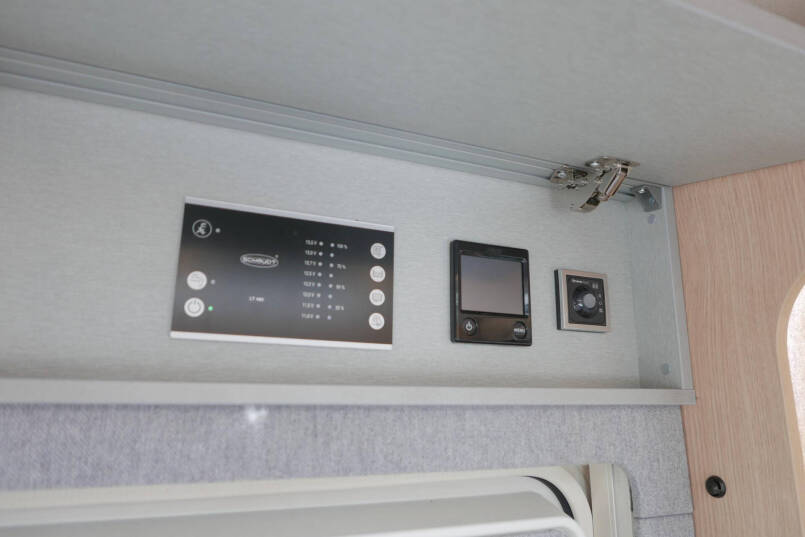 Hymer BML-I 780 | Levelsysteem | Lithium | Leer | Schotel | 35