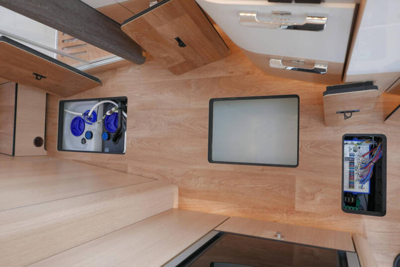 Hymer BML-I 780 | Levelsysteem | Lithium | Leer | Schotel | 56