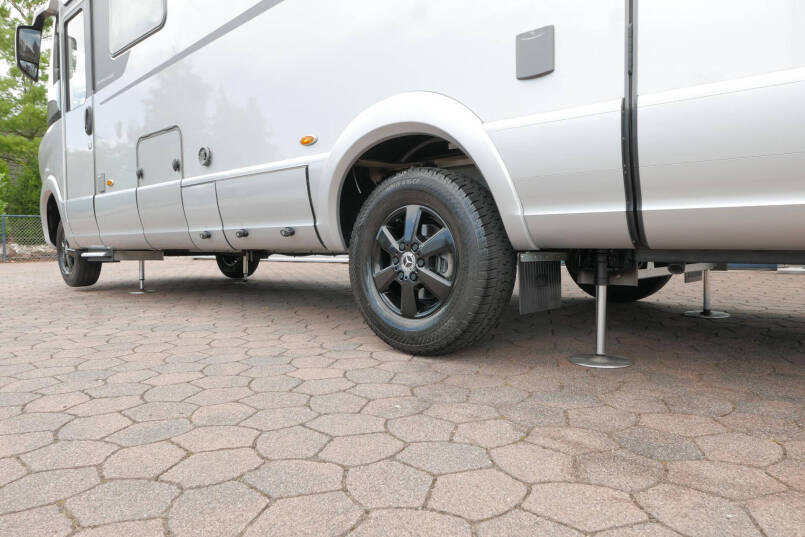 Hymer BML-I 780 | Levelsysteem | Lithium | Leer | Schotel | 6