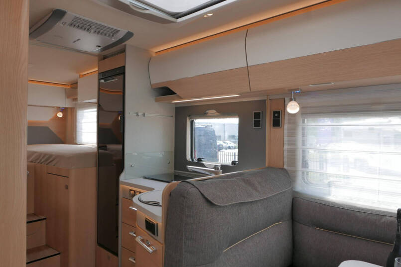 Hymer BMC-I 600 WhiteLine | Lithium | omvormer | Solar | Airco | Mercedes | 30