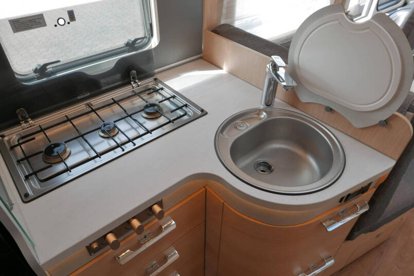 Hymer BMC-I 600 WhiteLine | Lithium | omvormer | Solar | Airco | Mercedes | 32