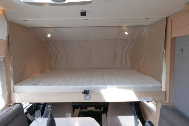 Hymer BMC-I 600 WhiteLine | Lithium | omvormer | Solar | Airco | Mercedes | 46