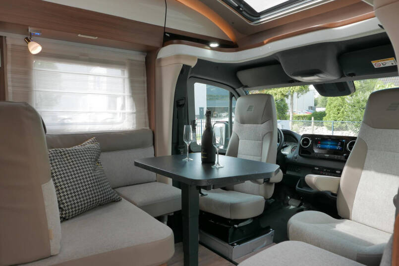 Hymer BMC-T 680 | AL-KO 4430 chassis | 177 pk automaat | Lithium | 30