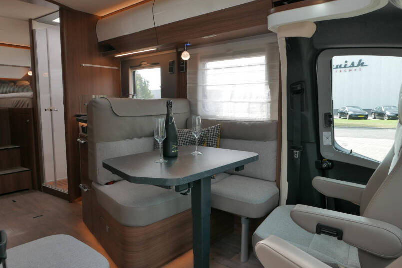 Hymer BMC-T 680 | AL-KO 4430 chassis | 177 pk automaat | Lithium | 31