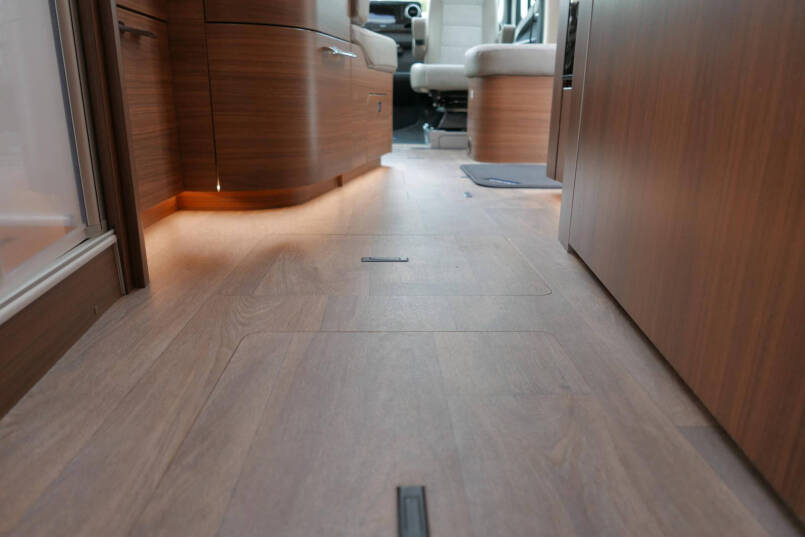 Hymer BMC-T 680 | AL-KO 4430 chassis | 177 pk automaat | Lithium | 51