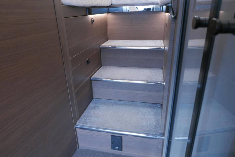 Adria Supersonic 780 SL | Levelsysteem | Lithium | Enkele bedden | Airco 53