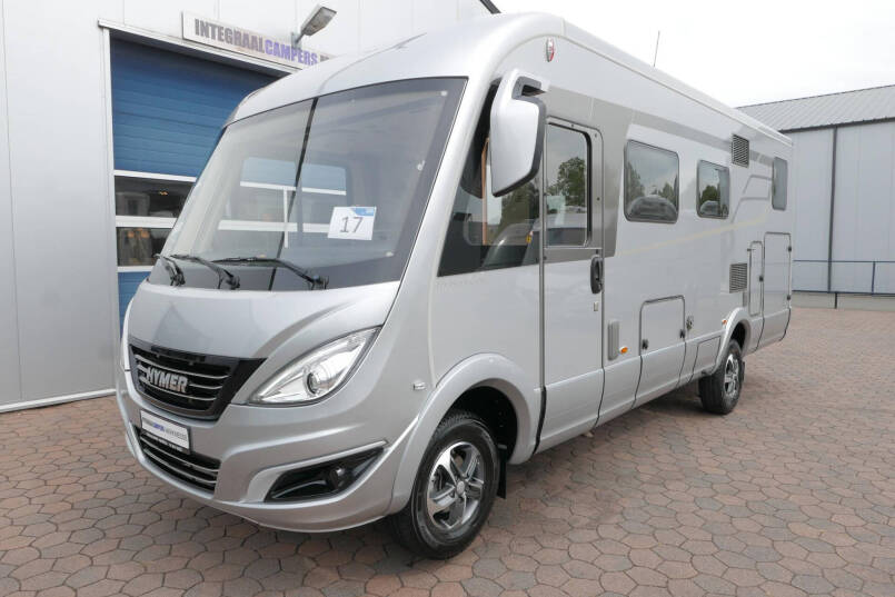 Hymer B-SL 674 SupremeLine | Bovenkastjes | 180 pk 9G Automaat | Levelsysteem 11