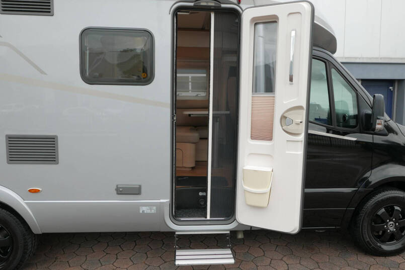 Hymer BMC-T 580 | 4430 Chassis | Levelsysteem | Oven | Enkele bedden 17
