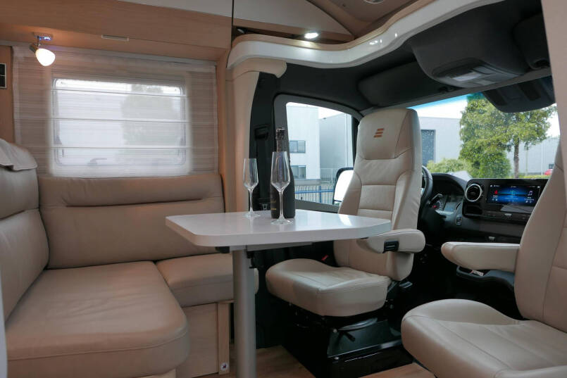 Hymer BMC-T 580 | 4430 Chassis | Levelsysteem | Oven | Enkele bedden 26