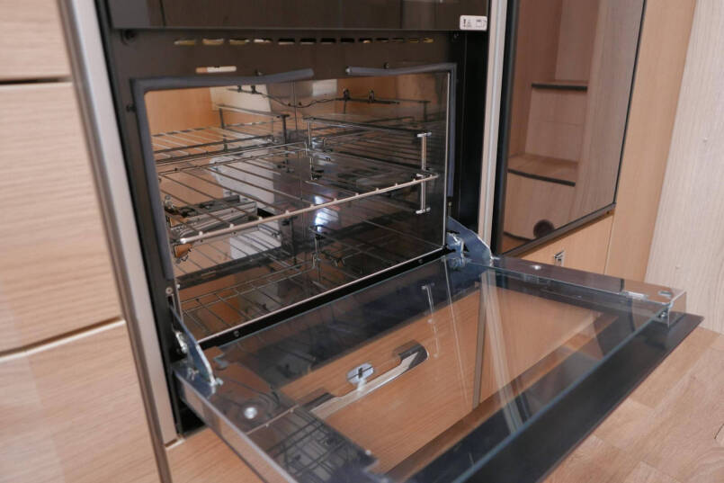 Hymer BMC-T 580 | 4430 Chassis | Levelsysteem | Oven | Enkele bedden 36