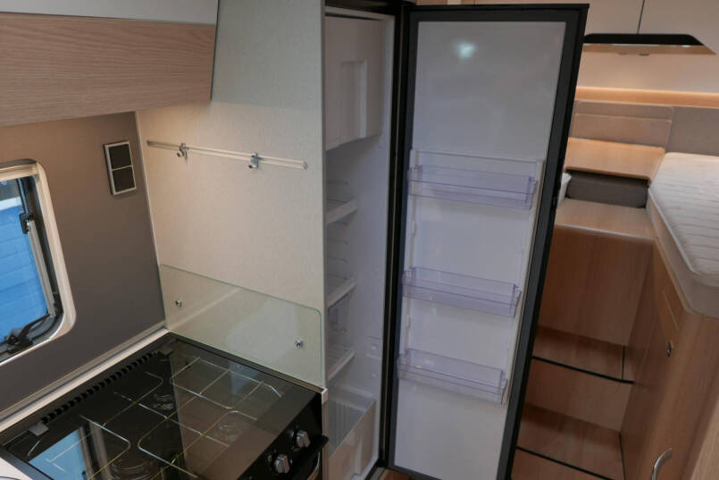 Hymer BMC-T 580 | 4430 Chassis | Levelsysteem | Oven | Enkele bedden 38