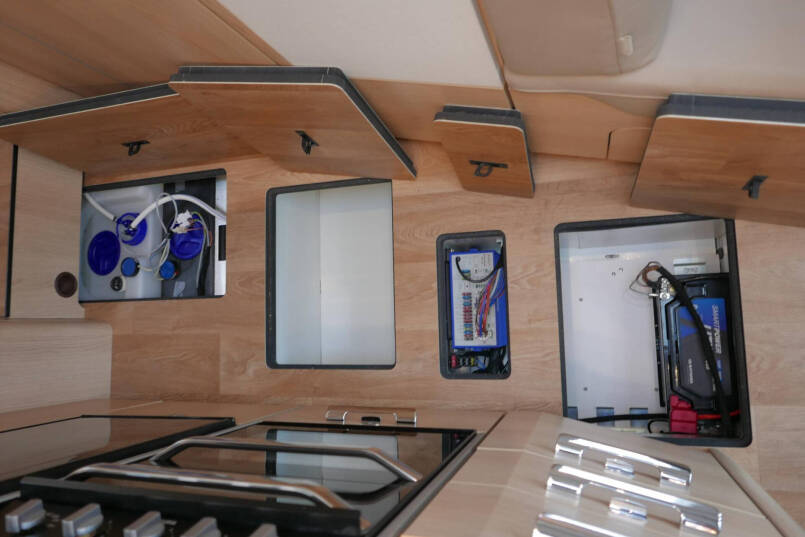Hymer BMC-T 580 | 4430 Chassis | Levelsysteem | Oven | Enkele bedden 52