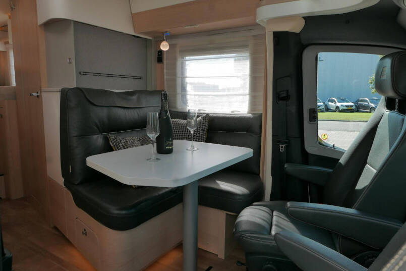 Hymer BMC-T 580 | 4430 chassis | Enkele bedden | Lithium | 25