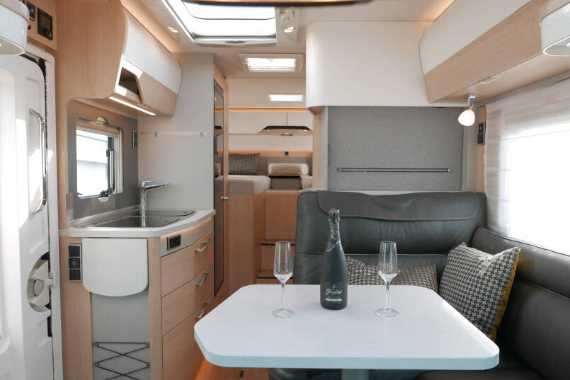 Hymer BMC-T 580 | 4430 chassis | Enkele bedden | Lithium | 27