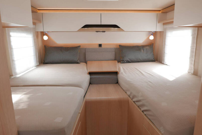 Hymer BMC-T 580 | 4430 chassis | Enkele bedden | Lithium | 34