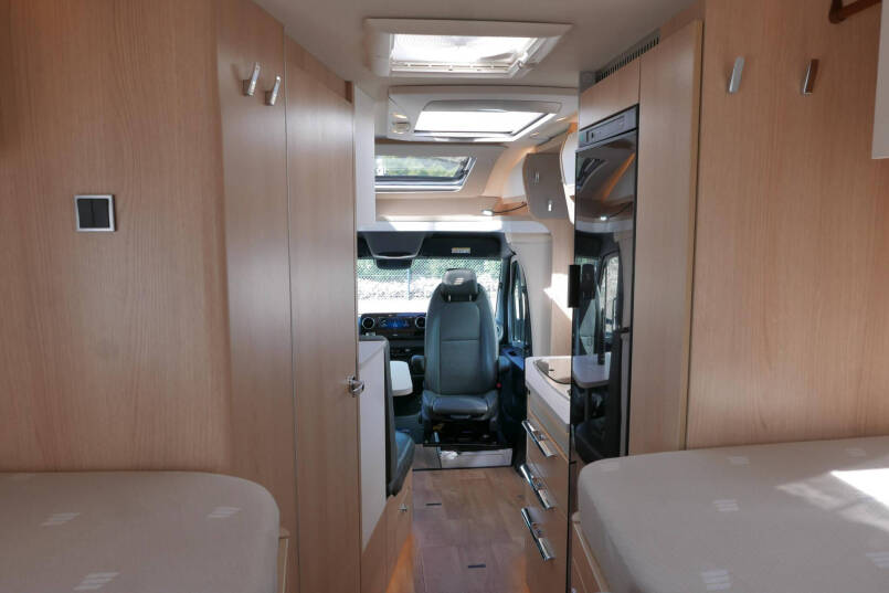 Hymer BMC-T 580 | 4430 chassis | Enkele bedden | Lithium | 37