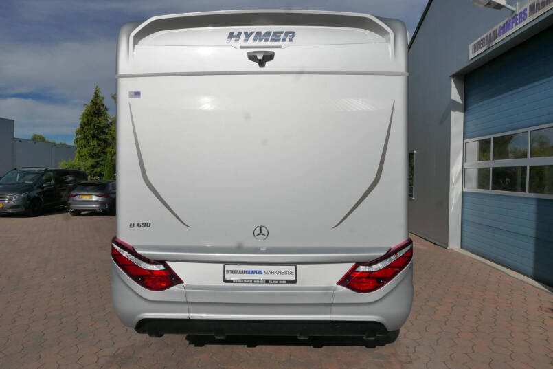 Hymer BMC-T 690 | Mercedes | 280 Ah Lithium | Queensbed | 3