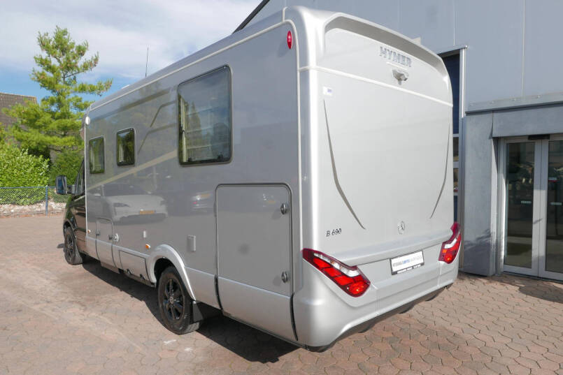 Hymer BMC-T 690 | Mercedes | 280 Ah Lithium | Queensbed | 5
