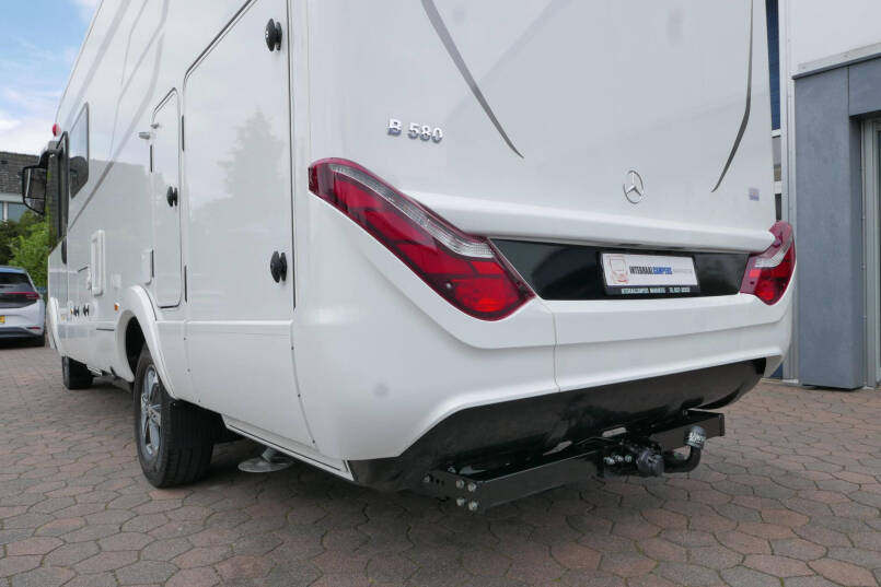 Hymer BMC-I 580 | Mercedes-Benz | 9G automaat | Enkele bedden | Levelsysteem | 8