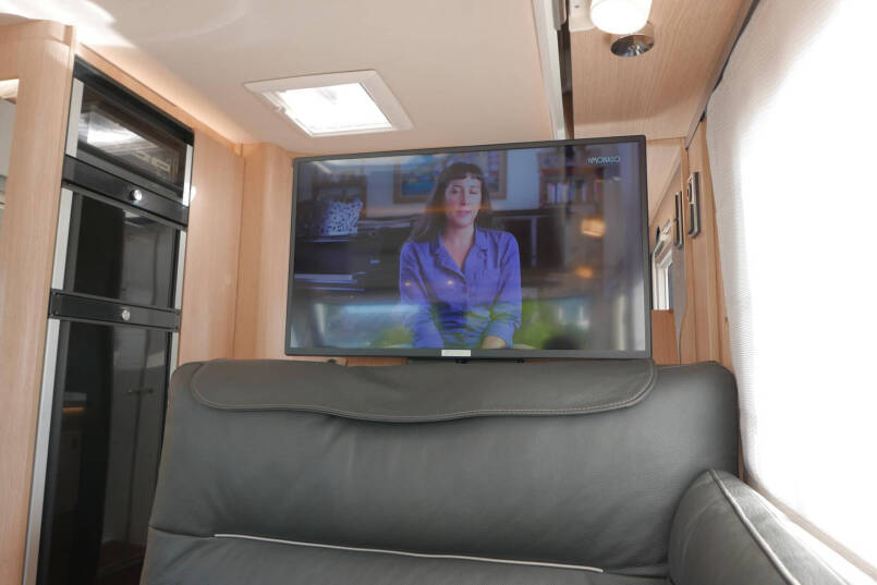 Hymer BML-I 780 MasterLine | Bovenkastjes | Levelsysteem | Lithium | Enkele bedden 35