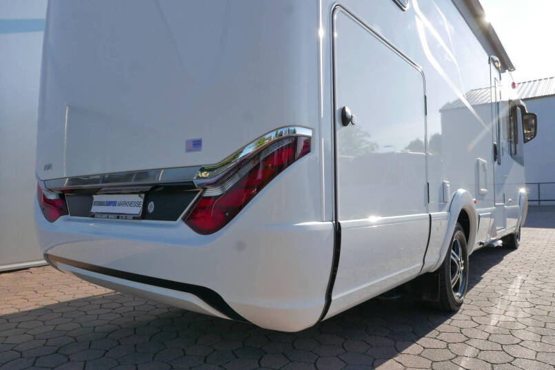 Hymer B-SL 674 SupremeLine | 180 pk Automaat | Levelsysteem | Lithium | 8