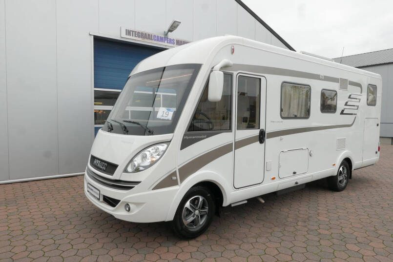 Hymer B 588 PL | 180 pk Automaat | Levelsysteem | Enkele bedden | AL-KO maxi 10