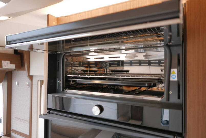 Hymer BML-I 790 MasterLine | Levelsysteem | Queensbed | Omvormer | Airco 37