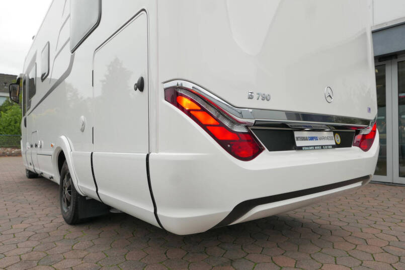 Hymer BML-I 790 MasterLine | Levelsysteem | Queensbed | Omvormer | Airco 8