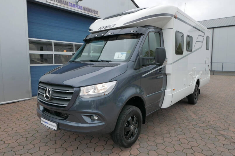 Hymer Tramp S 685  | Mercedes | Automaat | Levelsysteem | Enkele bedden 7
