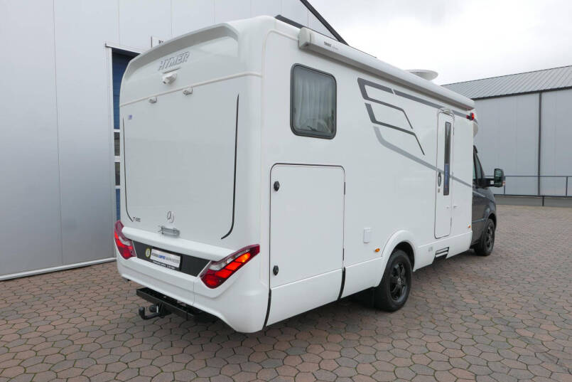 Hymer Tramp S 685  | Mercedes | Automaat | Levelsysteem | Enkele bedden 8