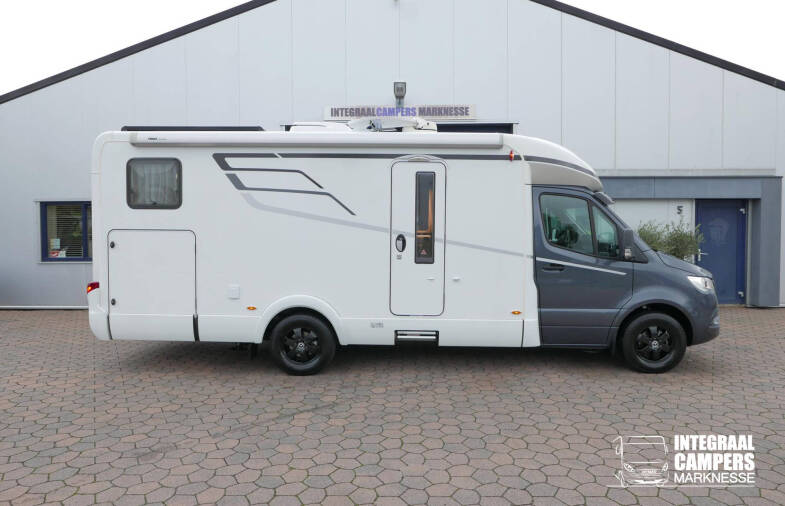 Hymer Tramp S 685  | Mercedes | Automaat | Levelsysteem | Enkele bedden