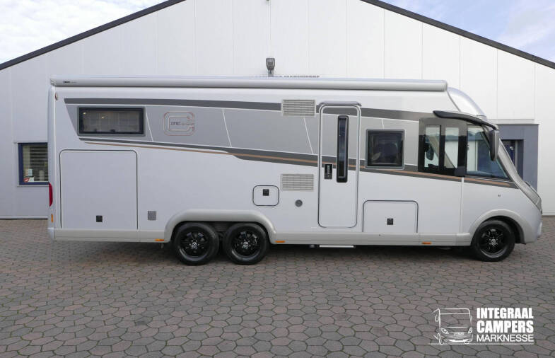 Carthago Chic E-Line l 50 LE DA | Silverline | Mercedes-Benz | Levelsysteem | Zonnepanelen |