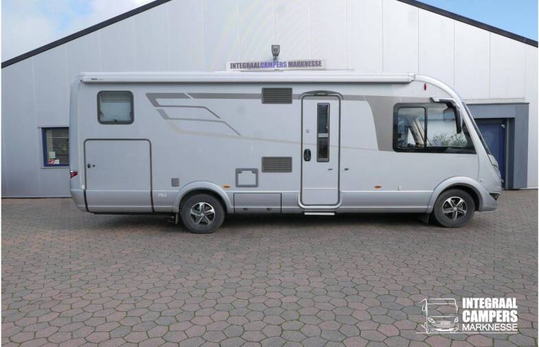 Hymer B-SL 704 SupremeLine | Bovenkastjes | Levelsysteem | Automaat | Enkele bedden
