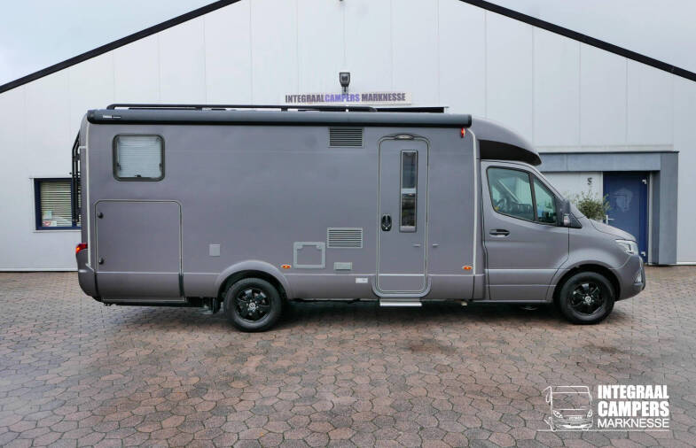 Hymer BMC-T 680 | Mat grijs | Levelsysteem | Lithium  | Leer | Enkele bedden